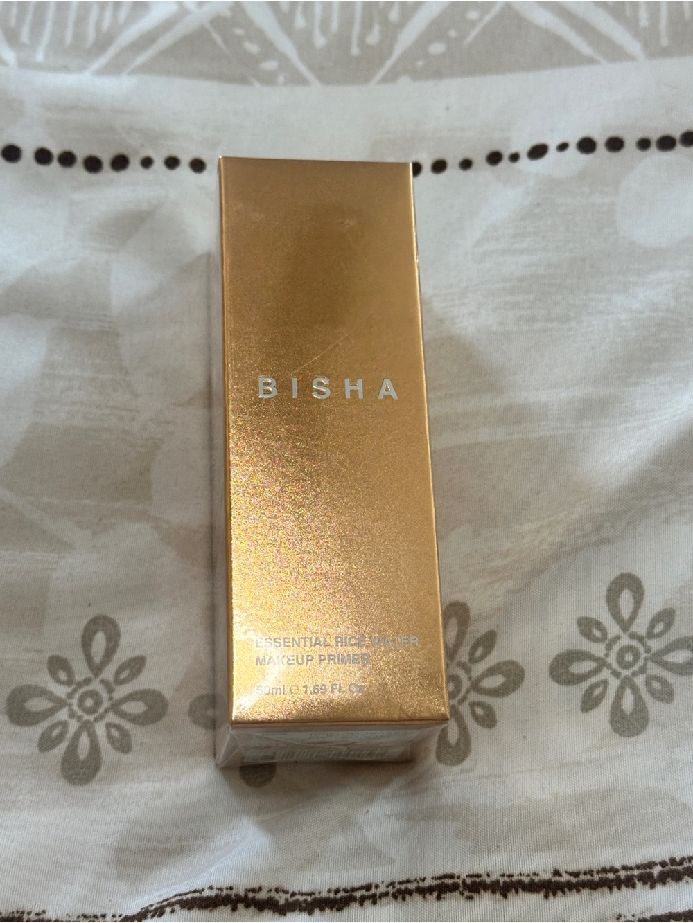 BISHA Gold Shimmer Radiance Makeup Primer